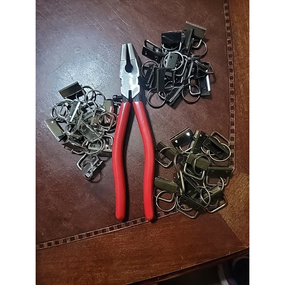 Swpeet 36 in 1 Set 25mm 3 Colors Key Fob Hardware with Key Fob Pliers & Glass...